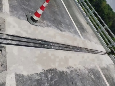 龙楼镇伸缩缝更换后浇筑材料快速结构修补料速砼的产品特点及施工流程​